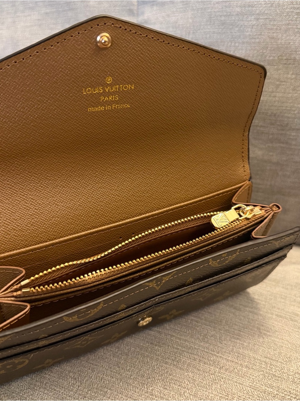 Louis Vuitton Monogram Continental Wallet in Brown and Gold Women - Picture 6 of 6